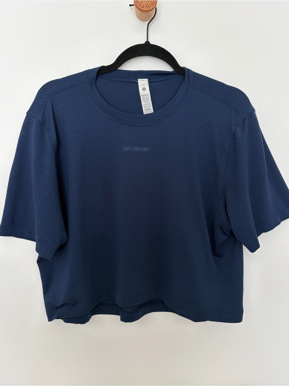 Lululemon Swiftly Cropped Oversized T-Shirt
Club Blue / Club Blue Size 10